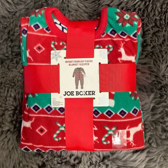 Joe Boxer | Kid's Fleece Blanket Sleeper | Red & Green | Size 4T - Picture 1 of 2